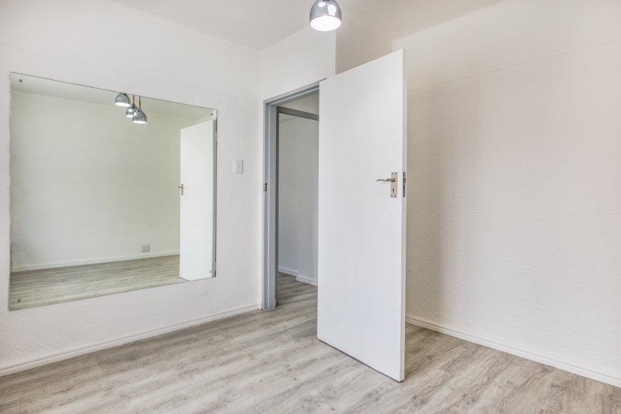 2 Bedroom Property for Sale in Woodstock Western Cape